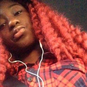 Meet your Posher, Kera